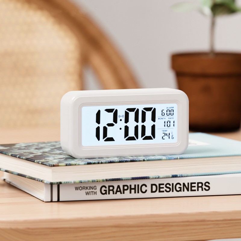 Digitale wekker op batterijen, - Modern Electronics Gadgets recensie en prijs